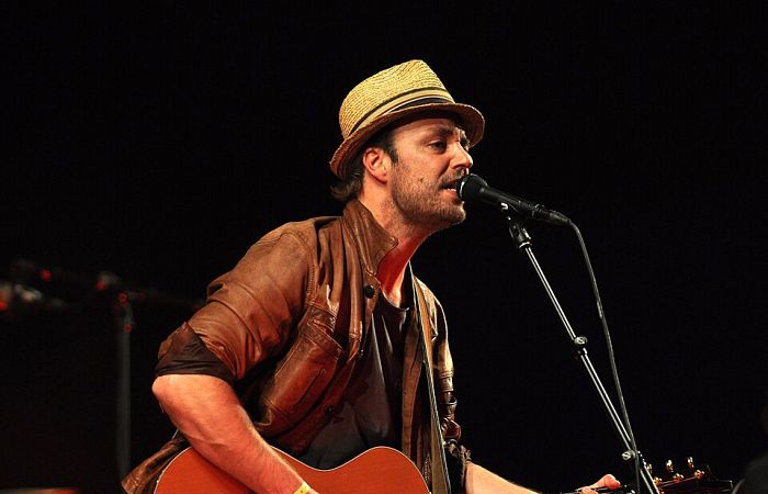 Niels Geusebroek sings Coldplay - vr23 okt 2026 in Podium Victorie, Alkmaar - Concertcheck.nl